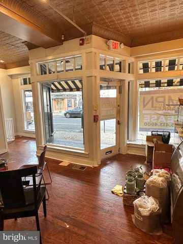 4254 MAIN ST, Philadelphia, PA 19127