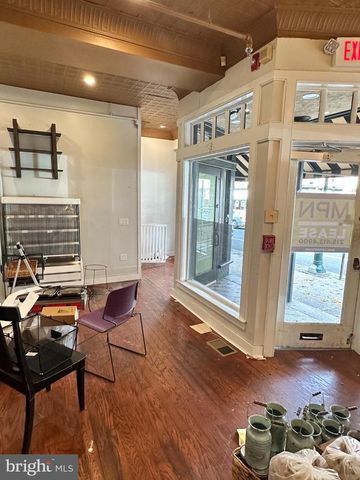 4254 MAIN ST, Philadelphia, PA 19127