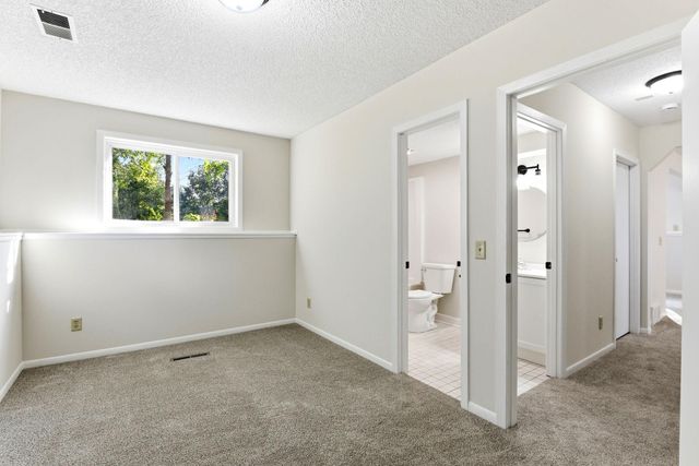4233 Braddock Trail, Eagan, MN 55123