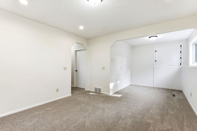 4233 Braddock Trail, Eagan, MN 55123