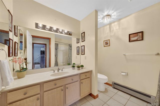 2 Melissa Lane, Washingtonville, NY 10992