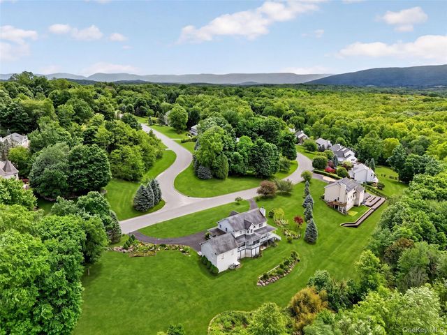 2 Melissa Lane, Washingtonville, NY 10992
