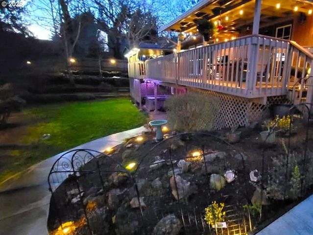 1387 WINDSONG Ct, Salem, OR 97304