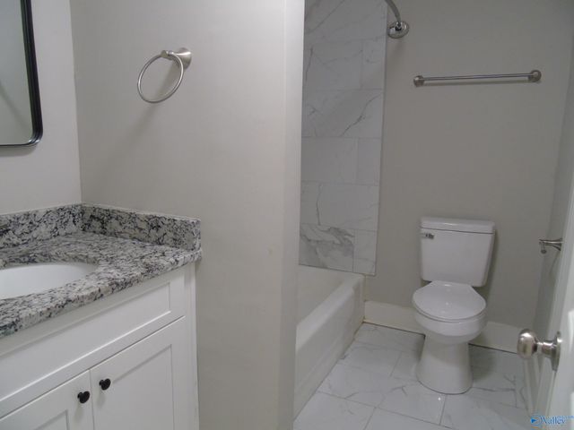 1107 England Street NE A, Huntsville, AL 35801