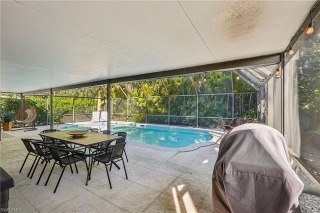 4439 Rosea CT, Naples, FL 34104