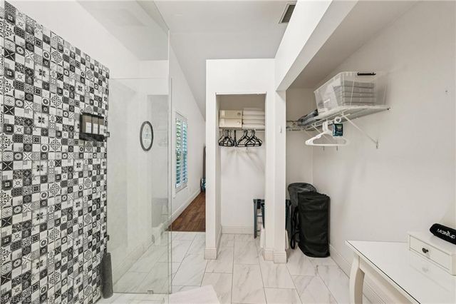 4439 Rosea CT, Naples, FL 34104