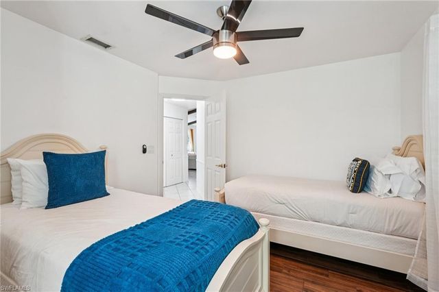 4439 Rosea CT, Naples, FL 34104