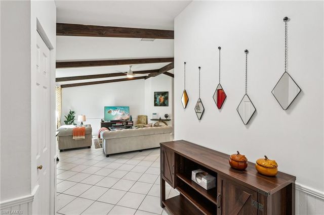 4439 Rosea CT, Naples, FL 34104