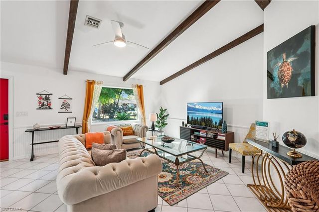 4439 Rosea CT, Naples, FL 34104