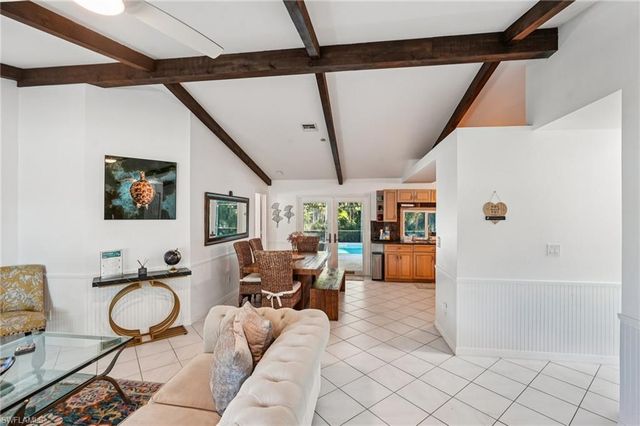 4439 Rosea CT, Naples, FL 34104