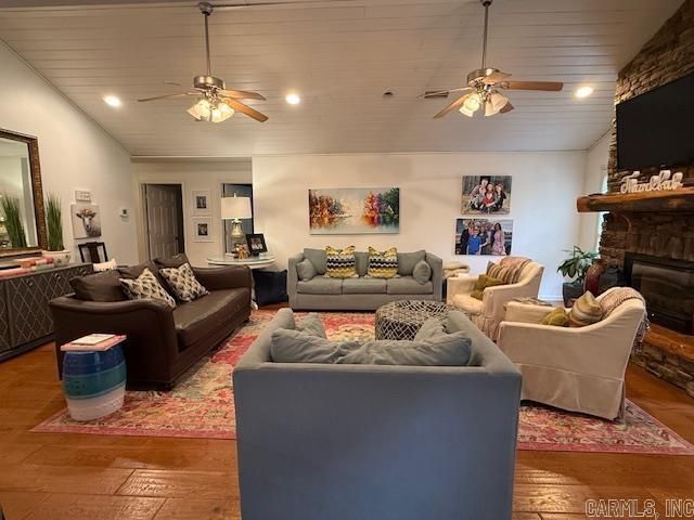 70 England Drive, Southside, AR 72501