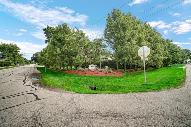 20651 N Horatio Boulevard, Lincolnshire, IL 60069