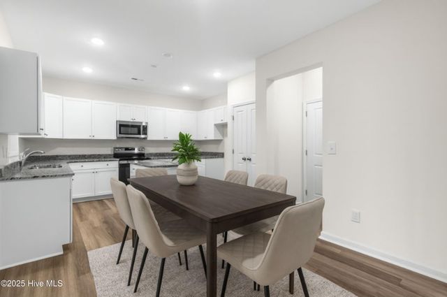 171 Traveller Way, Raeford, NC 28376