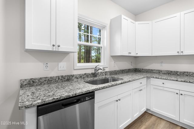 171 Traveller Way, Raeford, NC 28376