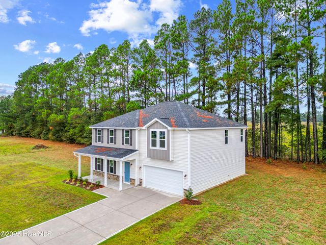 171 Traveller Way, Raeford, NC 28376