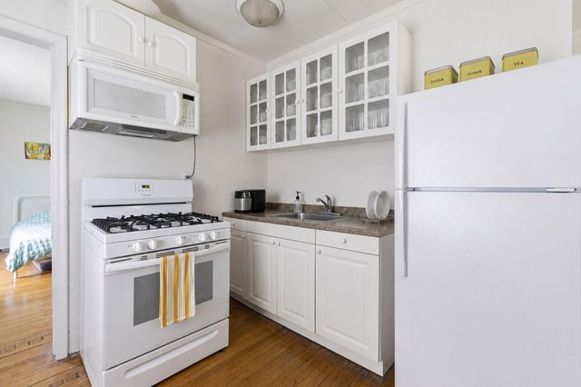 2541 Garfield Avenue 3, Minneapolis, MN 55405