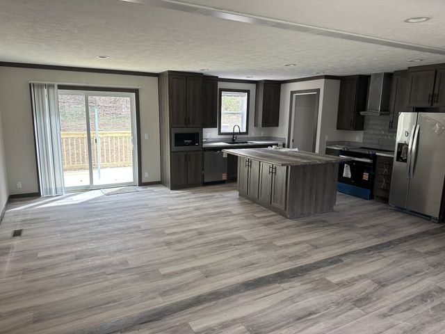 3340 Wixtown rd, Westmoreland, TN 37186