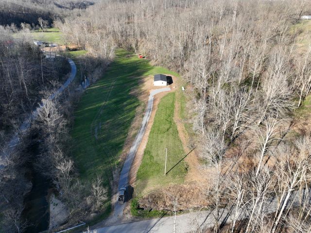 3340 Wixtown rd, Westmoreland, TN 37186