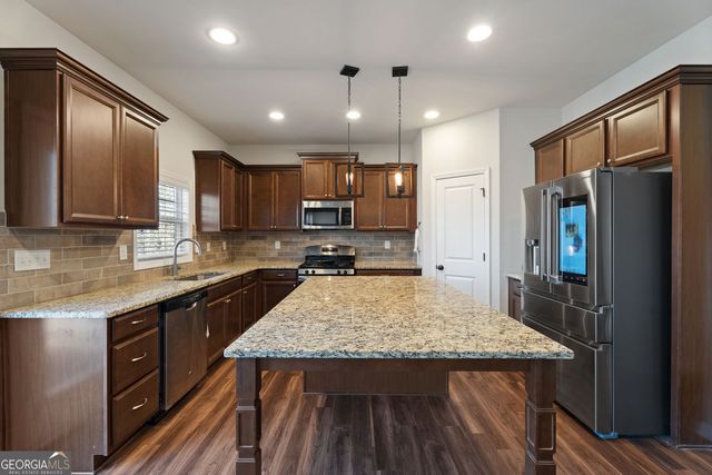 9240 Hollywood Drive, Gainesville, GA 30506