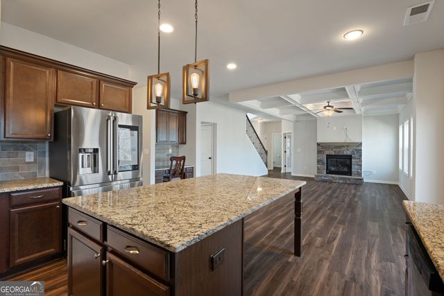 9240 Hollywood Drive, Gainesville, GA 30506