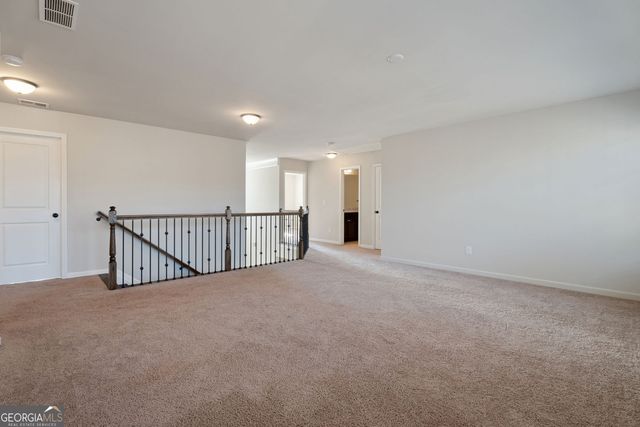 9240 Hollywood Drive, Gainesville, GA 30506