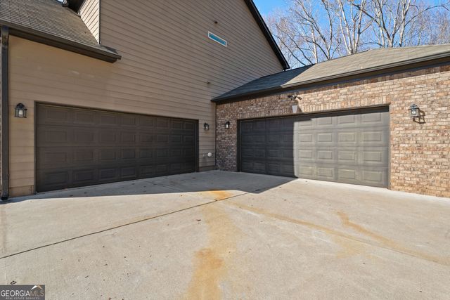 9240 Hollywood Drive, Gainesville, GA 30506