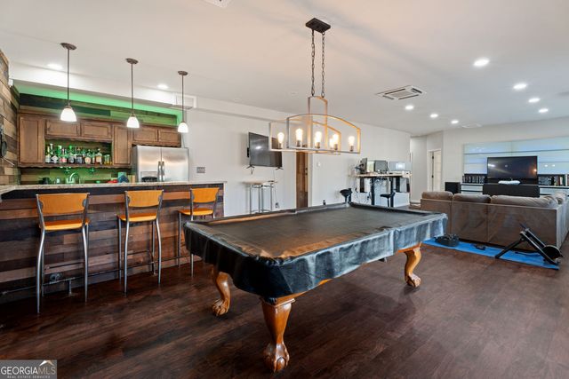 9240 Hollywood Drive, Gainesville, GA 30506