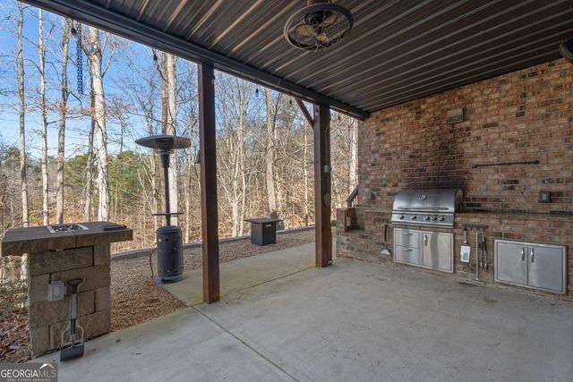 9240 Hollywood Drive, Gainesville, GA 30506