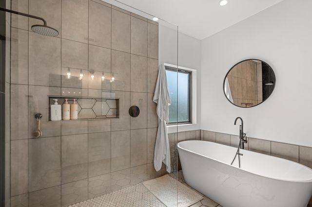 997 Arrowhead Trail, Eagle Point, OR 97524