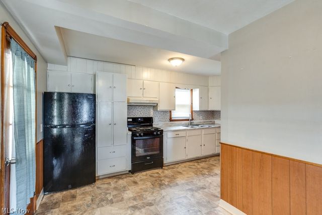 29800 Robert Street, Wickliffe, OH 44092