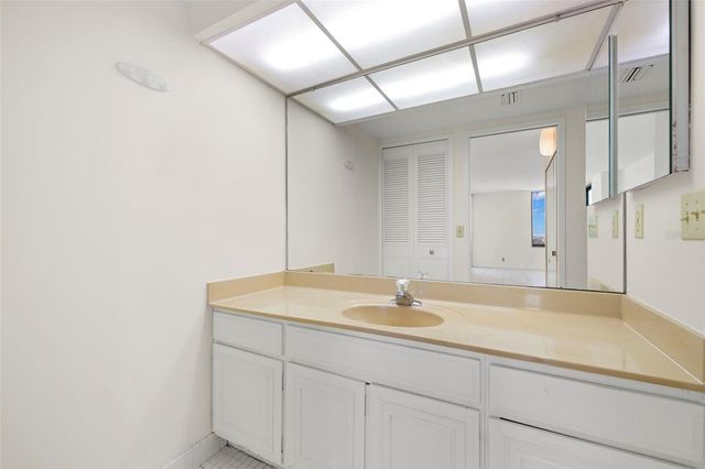 9425 BLIND PASS ROAD 1008, St Pete Beach, FL 33706