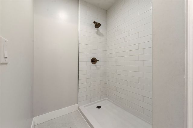 5412 Carnegie St, Lawrenceville, PA 15201