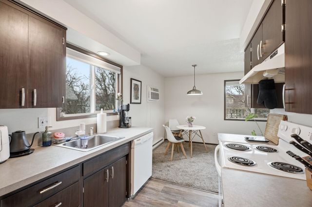 2410 N Post St, Spokane, WA 99205