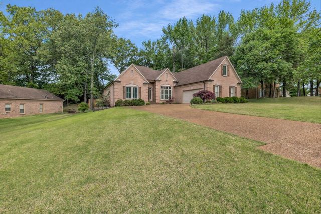 8786 STABLEMILL LN, Memphis, TN 38016