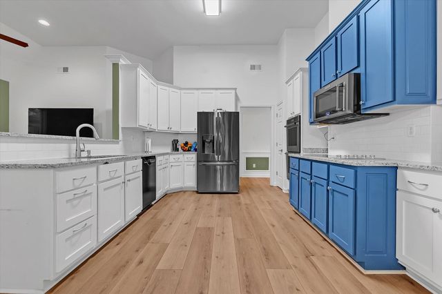 8786 STABLEMILL LN, Memphis, TN 38016