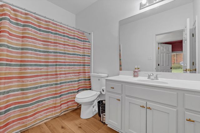 8786 STABLEMILL LN, Memphis, TN 38016