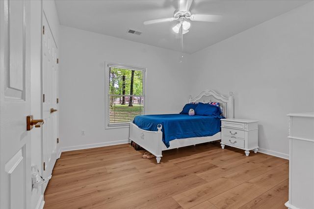 8786 STABLEMILL LN, Memphis, TN 38016