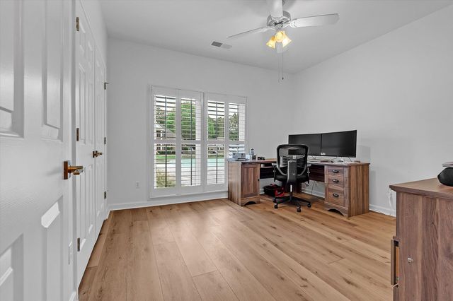 8786 STABLEMILL LN, Memphis, TN 38016