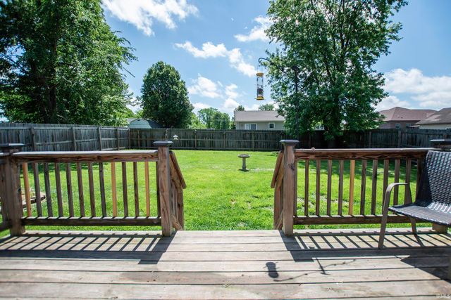 7291 W Mustang Drive, Ellettsville, IN 47429