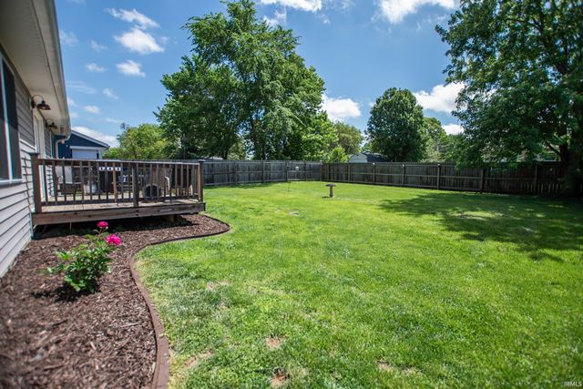 7291 W Mustang Drive, Ellettsville, IN 47429