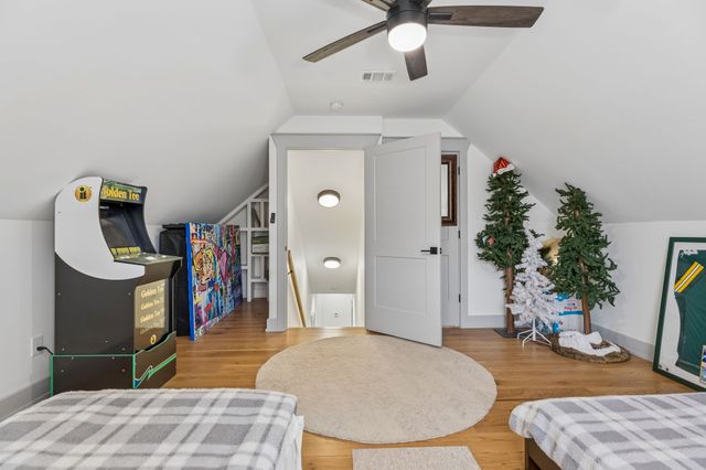 1461 Neelys Bend Rd, Madison, TN 37115