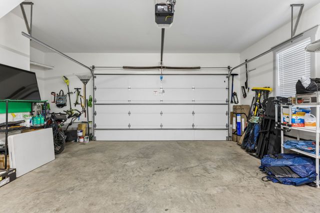 1461 Neelys Bend Rd, Madison, TN 37115