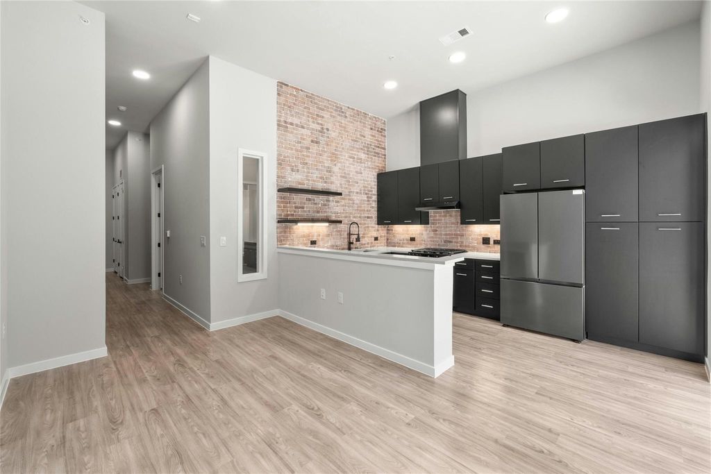 4510 Terry-O LN 110, Austin, TX 78745