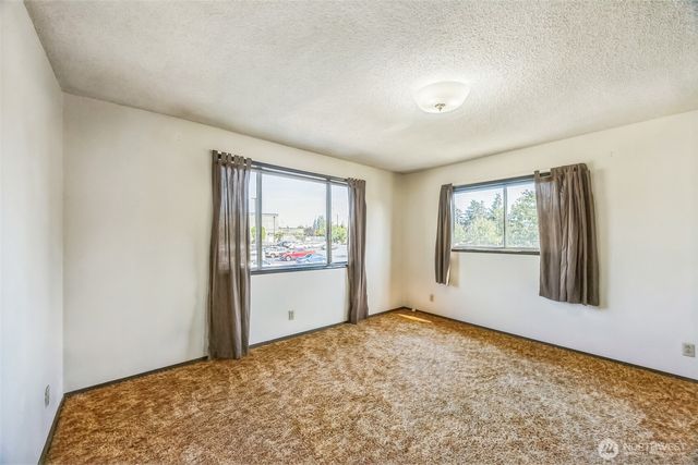 2420 Simpson Avenue, Hoquiam, WA 98550