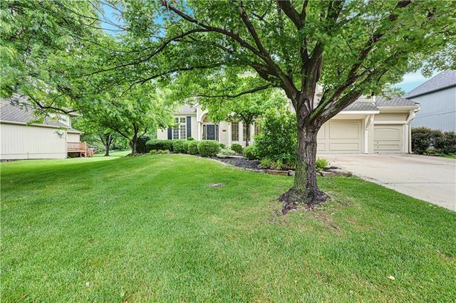 14111 Cody Street, Overland Park, KS 66221