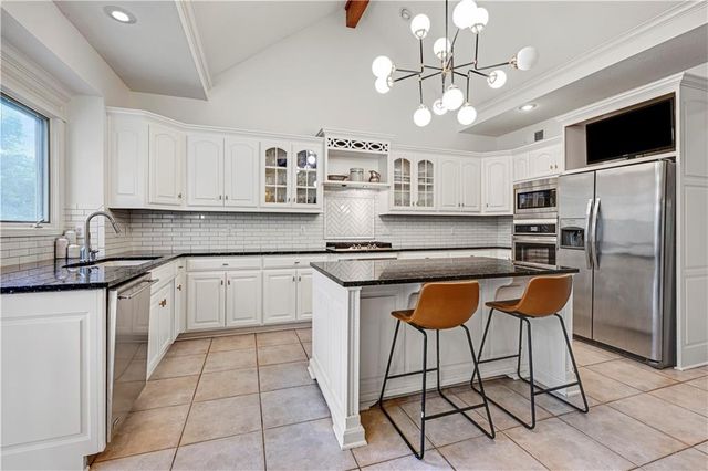 14111 Cody Street, Overland Park, KS 66221