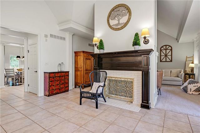 14111 Cody Street, Overland Park, KS 66221