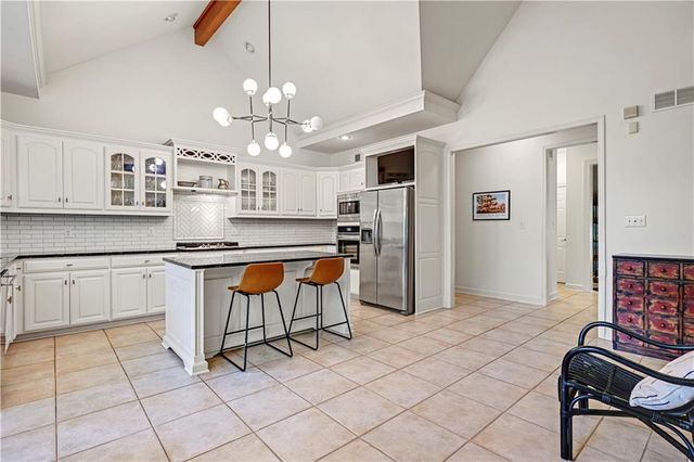 14111 Cody Street, Overland Park, KS 66221