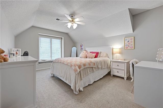 14111 Cody Street, Overland Park, KS 66221