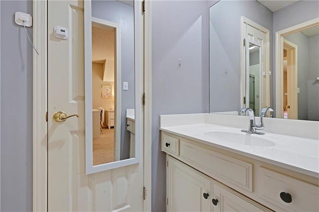 14111 Cody Street, Overland Park, KS 66221